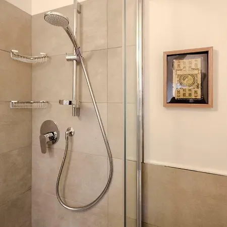 Acquaderni 109 Bologna